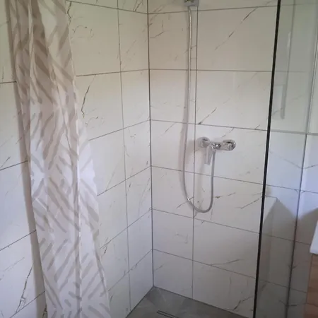 Willa Lisi Zakatek Czarna  Zewnętrze zdjęcie